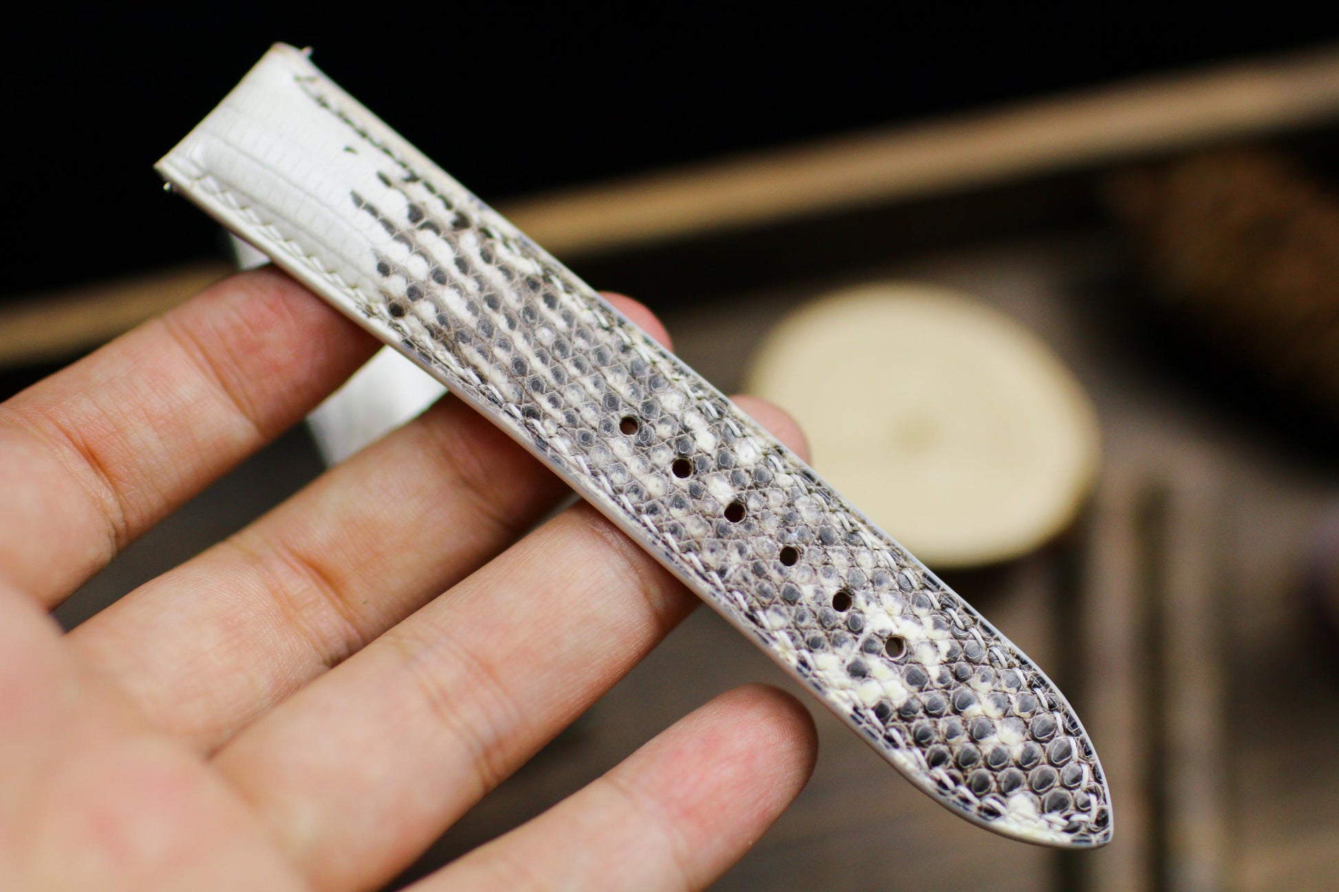 Black Mix White Lizard Leather Watch Strap 24mm 22mm 21mm 20mm Handmade Black and White Leather Watch Band Lizard Leather 18mm 16mm 14mm