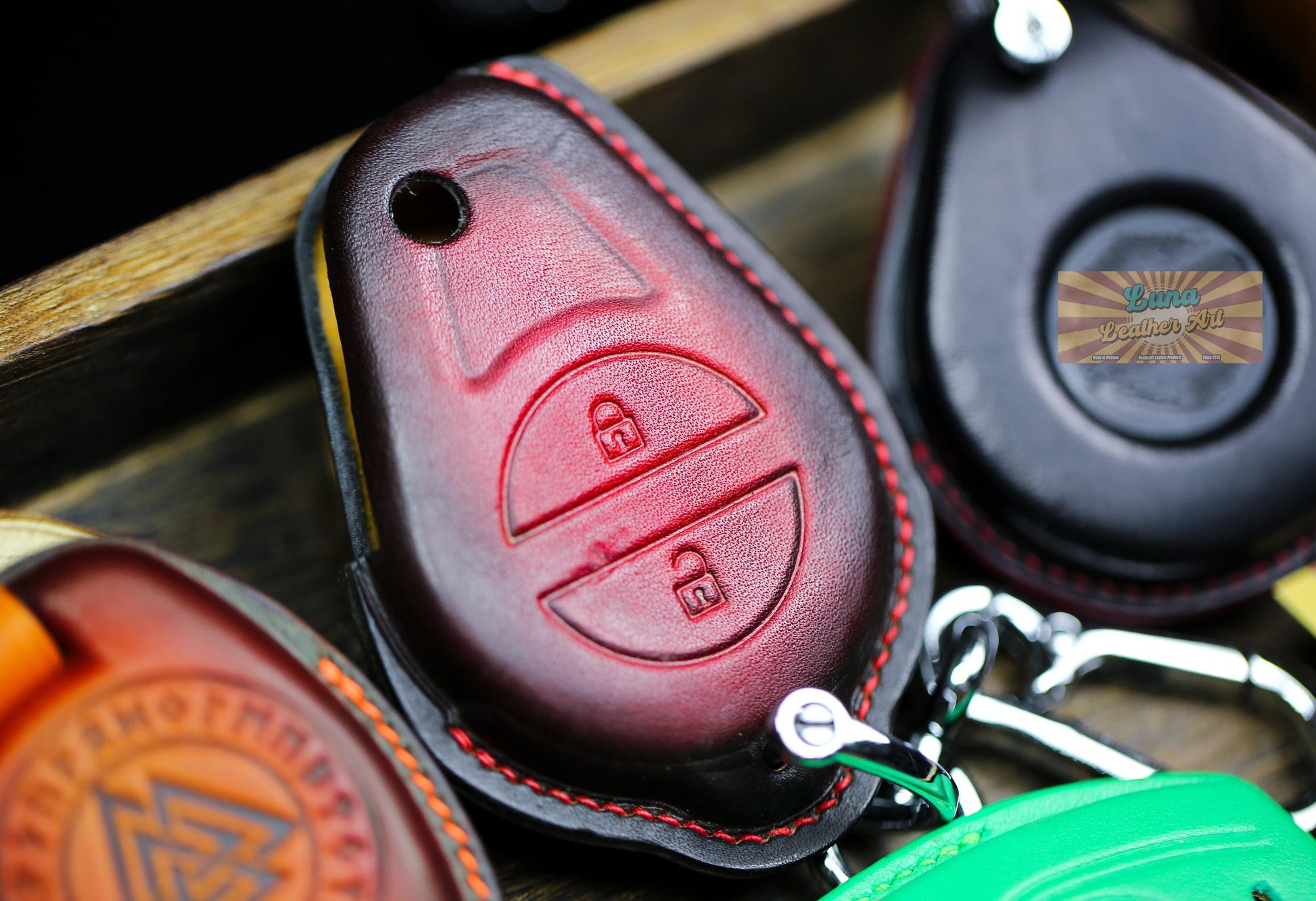 2025 Harley Key Fob Cover Leather Case Keychain Handmade Vintage Fat boy 2024 Road Glide Fob cover Emblem 883 X48 1200 Street Glide Fob Case