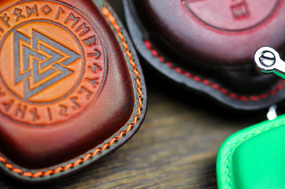 2025 Harley Key Fob Cover Leather Case Keychain Handmade Vintage Fat boy Road 2024 Glide Fob cover Emblems 883 X48 1200 Street Glide Fat boy