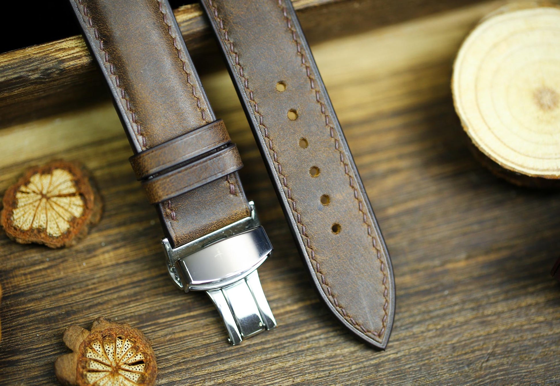 Waxy Brown Maya Leather Watch Strap 24mm 22mm 21mm 20mm Leather Watch Band Deployant Clasp  Brown Wood Maya Leather 18mm 16mm 14mm 12mm