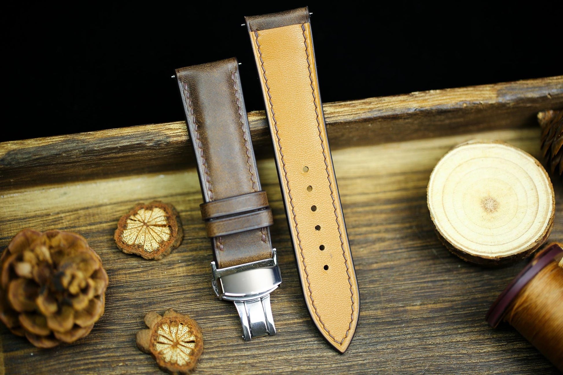 Waxy Brown Maya Leather Watch Strap 24mm 22mm 21mm 20mm Leather Watch Band Deployant Clasp  Brown Wood Maya Leather 18mm 16mm 14mm 12mm