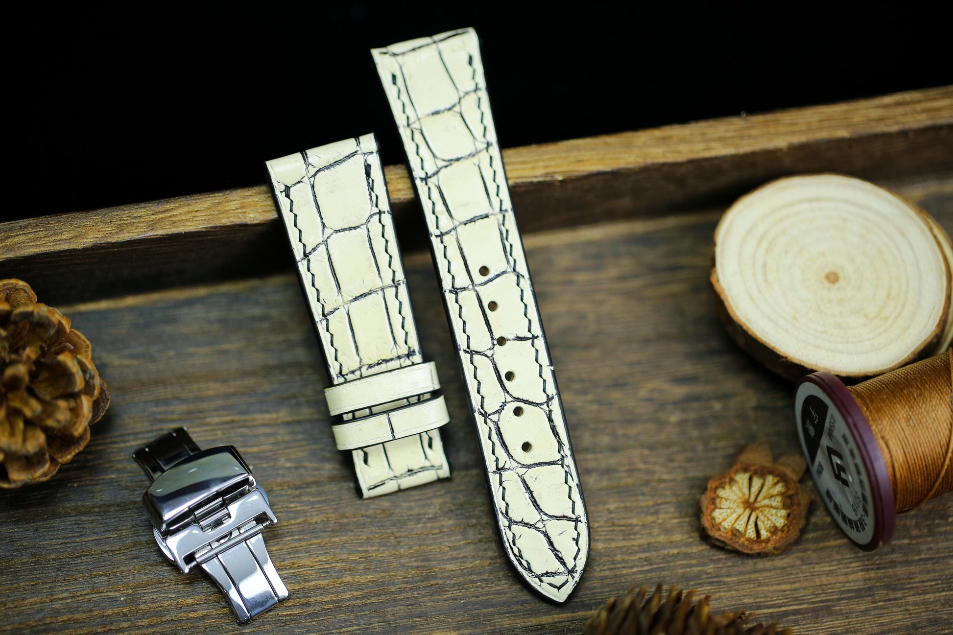 Slim Form White Cream Black Alligator Leather Watch Strap 24mm 22mm 20mm Leather Watch Band White Leather 18mm 16mm 14mm Deployant Clasp