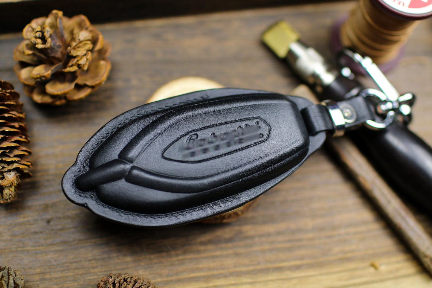 Leather Key Cover for Urus Huracan Evo Sto Aventador Roadster Gallardo LP700 LP610 LP560 Leather Key Fob Case Cover Holder Keychain Holster