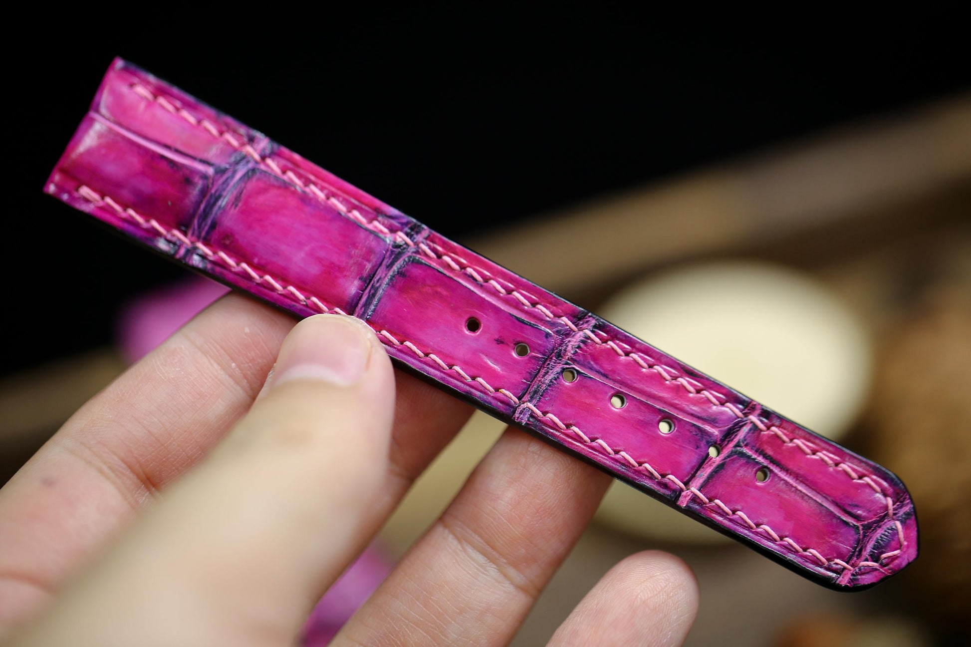Cute Pink Alligator Patina Leather Watch Strap Sizes 14mm 15mm 16mm 18mm 19mm 20mm 21mm 22mm 23mm 24mm Watch Band Deployant Clasp Strap